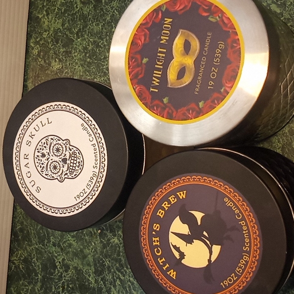 Maker's Halloween Candle 2 Wick Lot NEW - Picture 6 of 7